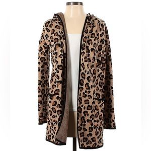 24hr SALE🔴Rachel Zoe 🐆 leopard print sweater with hood! Size M🔴